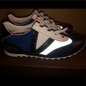 Men’s Louis Vuitton sneakers